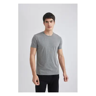 DEFACTO Regular Fit Crew Neck Top