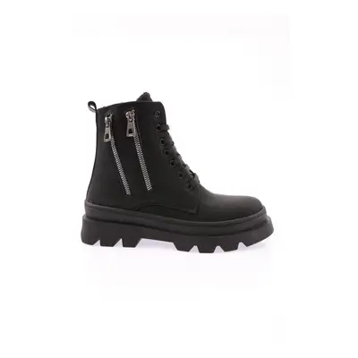 DGN 254-22k Women's Lace-Up Boots with Zipper in the Side.