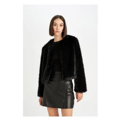 DEFACTO Regular Fit Faux Fur Black Jacket