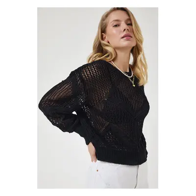 Happiness İstanbul Women's Black Openwork Seasonal Knitwear Sweater