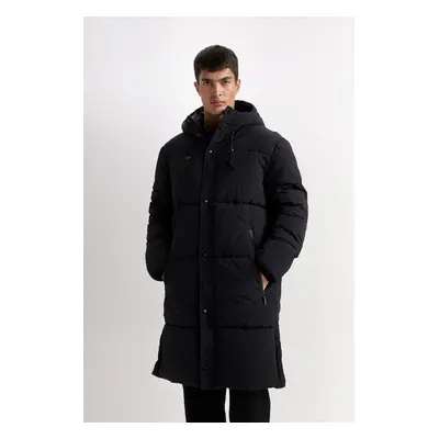 DEFACTO Regular Fit Hooded Snap Parka Coat