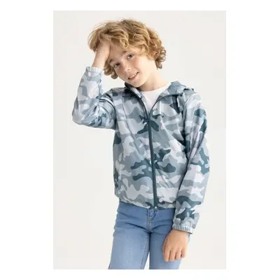 DEFACTO Boy's Water Repellent Camouflage Patterned Hooded Raincoat