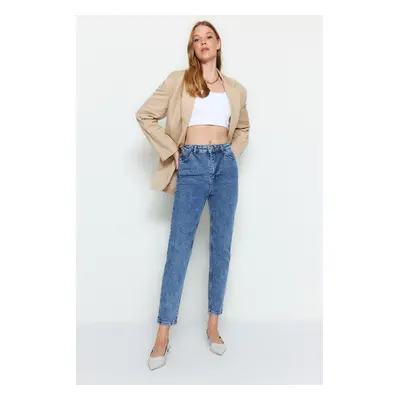 Trendyol Sötétkék Magas derekú Slim Mom Jeans