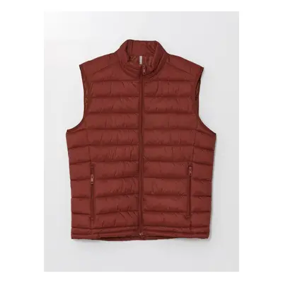 LC Waikiki Standard Mold Stand Collar Men's Puffer Vest