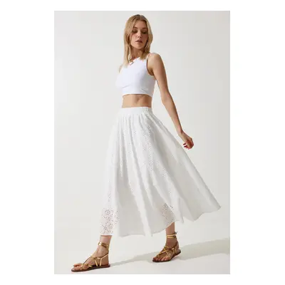 Happiness İstanbul Woman's White Scalloped Princess Skirt