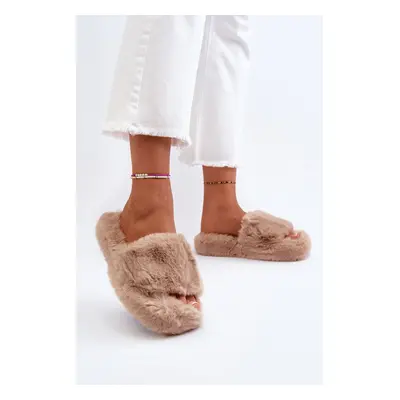 Women's beige fur slippers Stepia