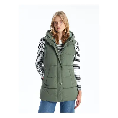 LC Waikiki Women's Hooded Plain Puffer Vest