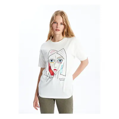 LC Waikiki LCW Crew Neck Printed Short Sleeve Women's T-Shirt