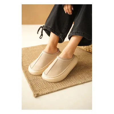 Capone Outfitters Thick Sole Suede Stitched Detailed Women's Beige Slippers