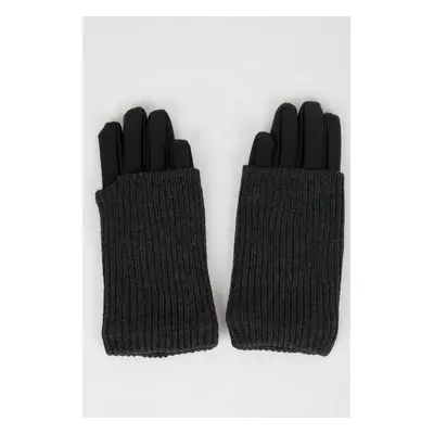 DEFACTO Women's Faux Leather Gloves