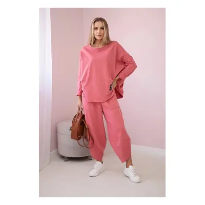 Set of cotton sweatshirt and pants in raspberry color