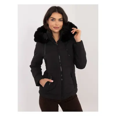 Black quilted poloseason jacket with fur