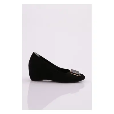 DGN Women's Heeled Shoes