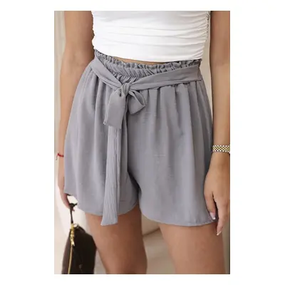 Viscose shorts with a tie at the waist in gray