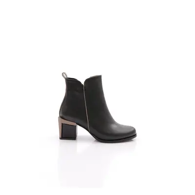 DGN 710-22k Women's Heeled Boots