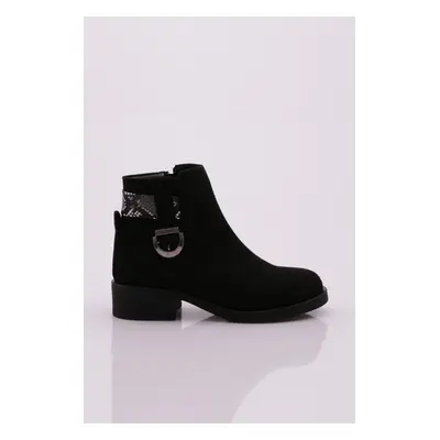 DGN Pm180-k4001 Women's Round Toe Accessorized Ankle Boots