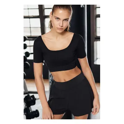 Trendyol Black Seamless/Seamless Crop Extra Soft Textured Square Neck Knitted Sports Top/Blouse