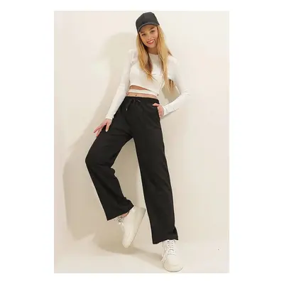 Women&#039;s sweatpants Trend Alaçatı Stili Basic