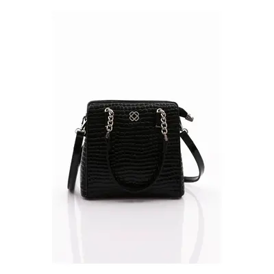 DGN Women's Chain Bag