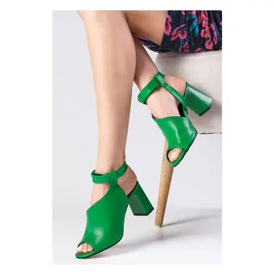 Mio Gusto Sonya Green Color Asymmetric Cut Ankle Strap Women's Thick Heeled Sandals