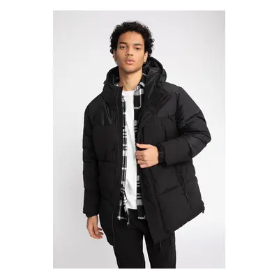 DEFACTO Water Repellent Hooded Puffer Jacket with Zippered Pocket