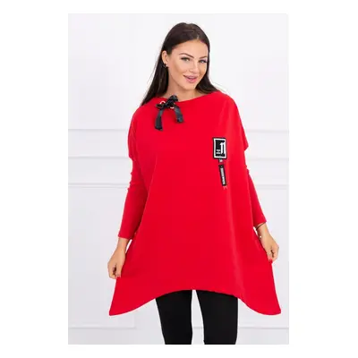 Oversized sweatshirt with asymmetrical sides red