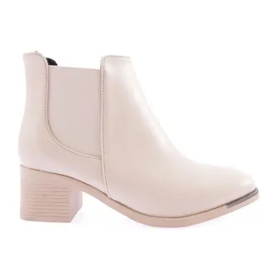 DGN Women's Flat Toe Ankle Boots with Elastic Sides. Heels.