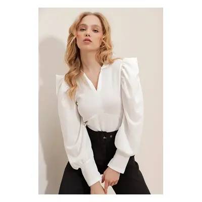 Trend Alaçatı Stili Women's White Judge Collar Princess Sleeve Woven Crop Blouse