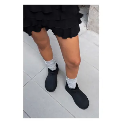 NİŞANTAŞI SHOES Women's Mini Black Suede Ankle Boots with Pile Insole, Flat Sole Women's Shoes.