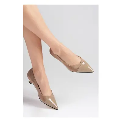 Mio Gusto Elenor Mink Color Patent Leather And Suede Combination Short Heeled Shoes