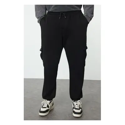 Trendyol Plus Size Black Oversize/Wide Cut Cargo Pocket Thick Elastic Leg Sweatpants