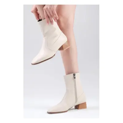 Mio Gusto Callie Beige Color Thin Fur Lined Side Zippered Blunt Toe Women's Heeled Boots