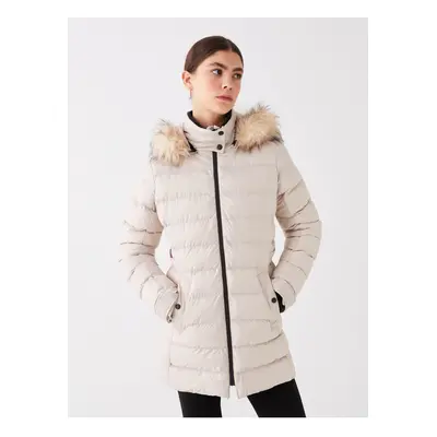 LC Waikiki Women's Hooded Plain Puffer Coat