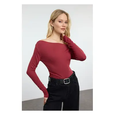 Trendyol Claret Red Plain Premium Soft Fabric Fitted/Fits the Body Boat Neck Knitted Blouse