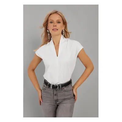 Cool & Sexy Women's White V-Neck Blouse