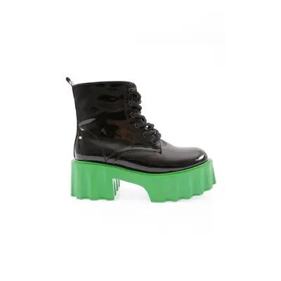 DGN Es801 Women's Thick Sole Lace-Up Boots.