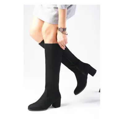 Mio Gusto Black Color Suede Side Zipper, Thin Faux Für Lined Women's Heeled Boots