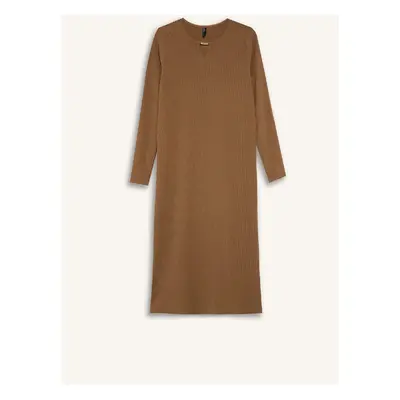 DEFACTO Crew Neck Basic Plain Crepe Long Sleeve Maxi Dress