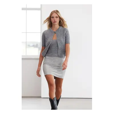 Trendyol Limited Edition Gray Crop Soft Texture Short Sleeve Knit Cardigan