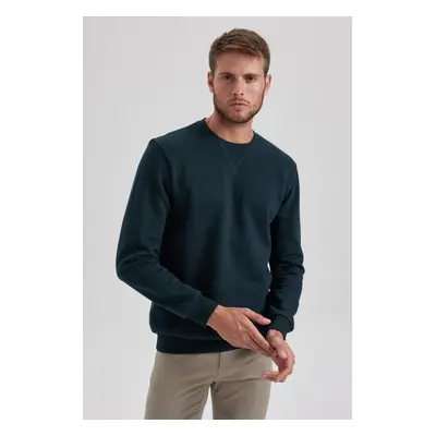 DEFACTO Regular Fit Crew Neck Cotton Basic Plain Sweatshirt