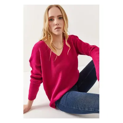 Olalook Women's Fuchsia V-Neck Soft Textured Knitwear Sweater