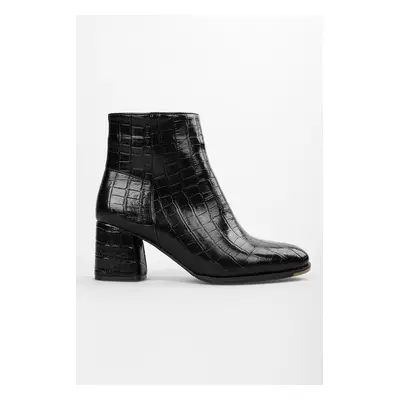 Shoeberry Women's Haylee Black Crocodile Heeled Boots