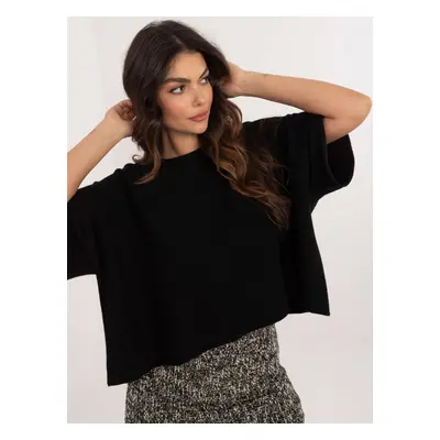 Black short oversize sweater