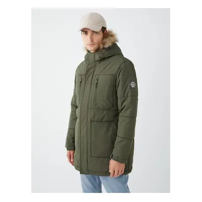 LC Waikiki Standard Mold Hooded Men's Puffer Coat