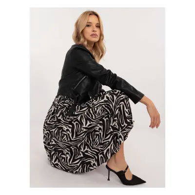 Ecru black midi skirt with animal print