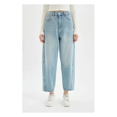 DEFACTO Carrot Fit High Waist Ankle Length Jean Washed Trousers