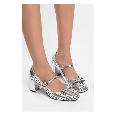 NİŞANTAŞI SHOES Every Silver Patent Leather Bow Detail Women's High Heel Shoes