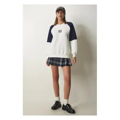 Happiness İstanbul Women's White Navy Blue Color Block Raised Sweatshirt