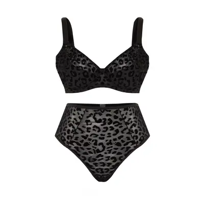 Trendyol Curve Black Velvet Leopard Print High Waist Plus Size Lingerie Sets