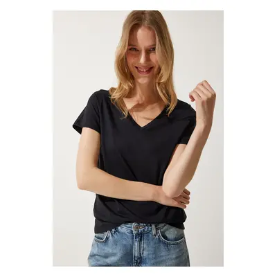 Happiness İstanbul Women's Black V Neck Basic Knitted T-Shirt